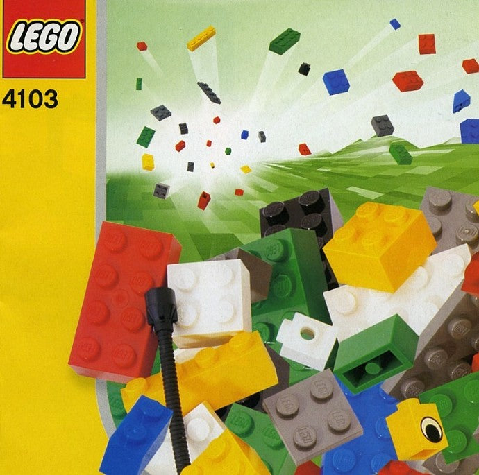 Fun with Bricks (4293364) - with Minifigure