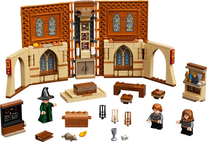Hogwarts Moment: Transfiguration Class