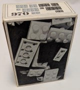 47 1/3 elements (plates)