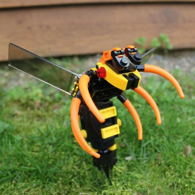 (G) - Defeating The Wasp Queen – MOCBoxing®