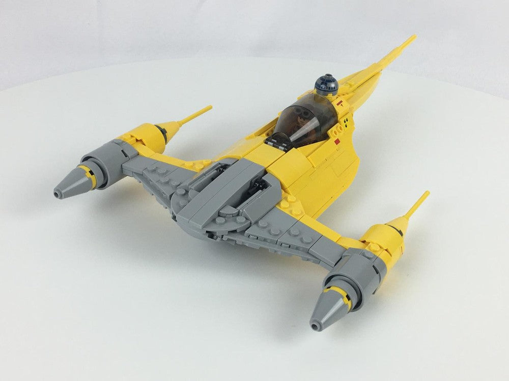 Ultimate Playset N1 Starfighter (Classic Yellow)