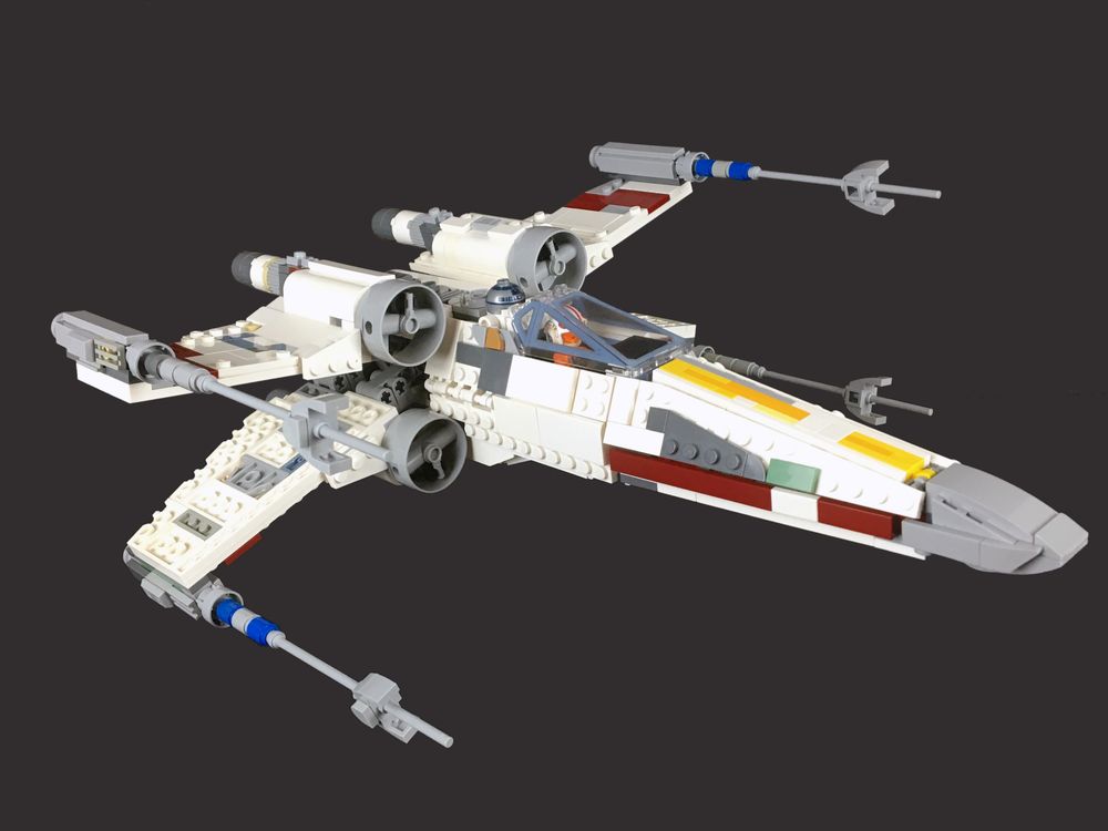 Incom T-65 X Wing Starfighter "Red 5"