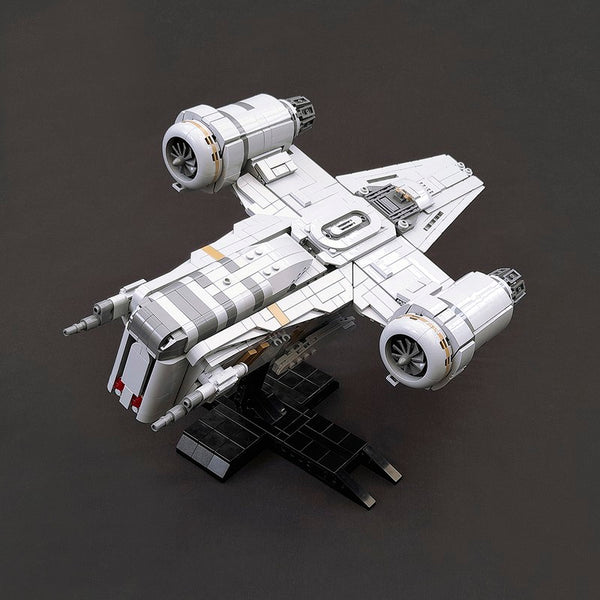 The Razor Crest (Midi-Plus Scale)