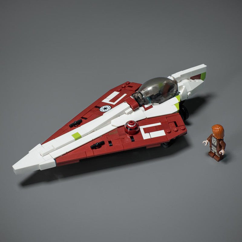 Delta-7 Starfighter • Minifig-Scale