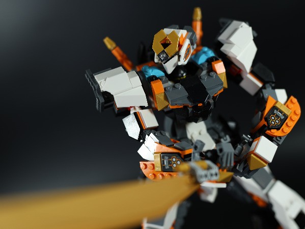 LEGO Cole's Mobile Suit Astray ( Alternate Build Set 71821 )