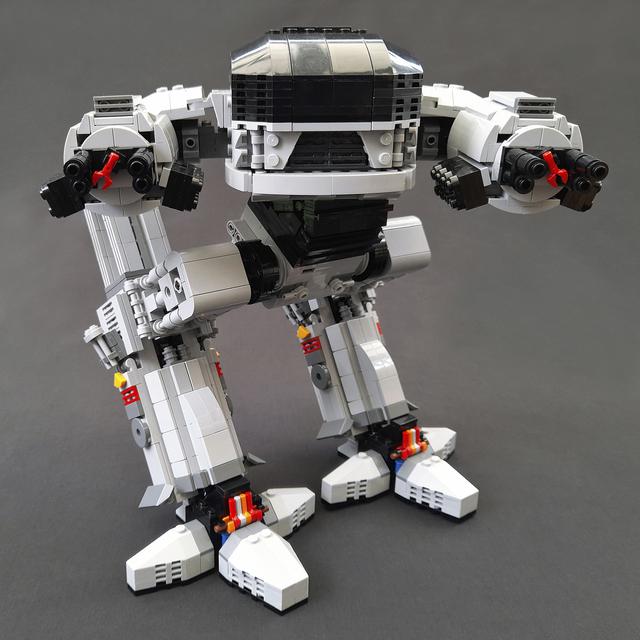 UCS Scale ED-209