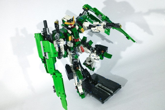 LEGO Gundam Dynames GN-002 ( Scale 1/60, 1525 Pcs )