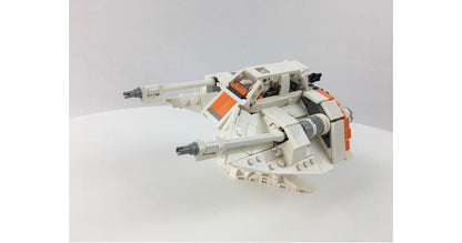 2Bricks Ultimate Minifig-scale Snow Speeder!