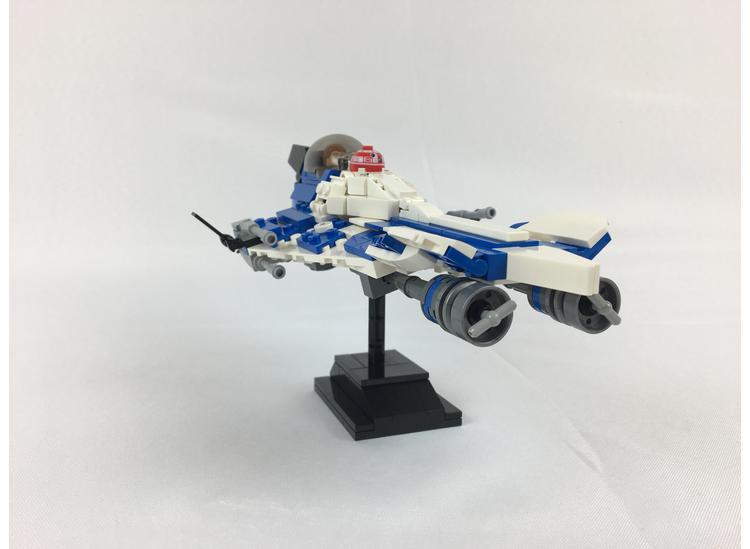 MOC-104898-1: Azure Angel Delta 7 Starfighter