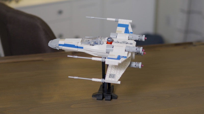 MOC-170720-1: Small Starfighter Stand