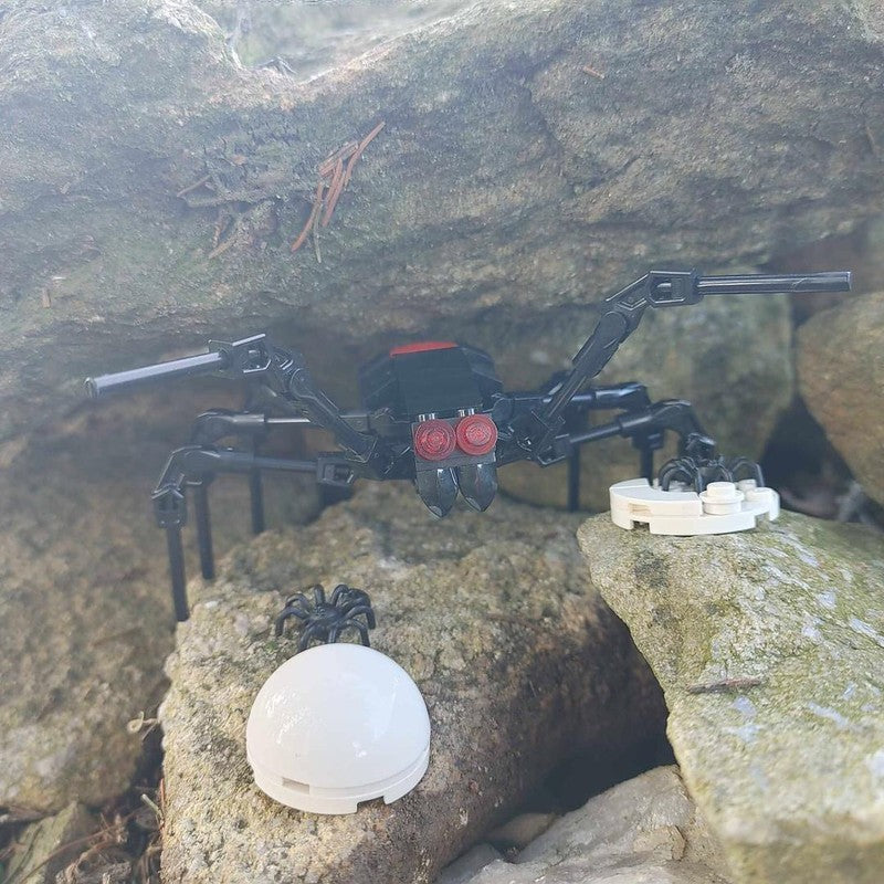 LEGO Black Widow Spider MOC Inspired By Grounded Video Game MOCBoxing lego-black-widow-spider-moc-inspired-by-grounded-video-game-mocboxing