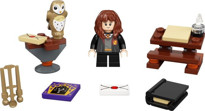 Hermione's Study Desk polybag