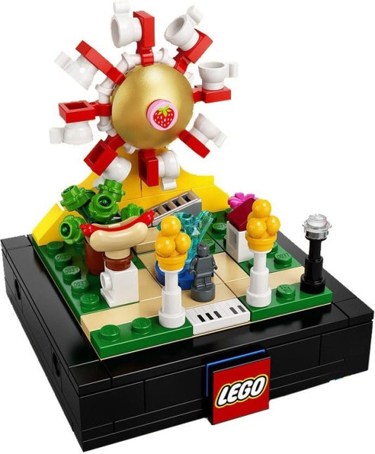 "Bricktober Fairground Set 3/4 - Ferris Wheel (2020 Toys ""R"" Us Exclusive) {Asian Release}"