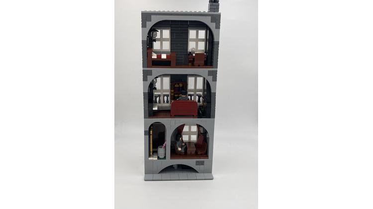 MOC-55215-1: 12 Grimmauld Place