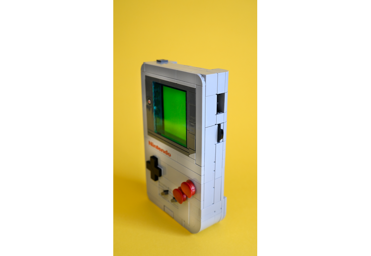 MOC-142243-1: Ultimate LEGO Gameboy