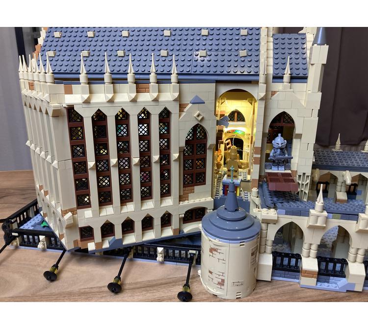 MOC-67613-1: Great Hall & Staircase Tower Version 1.0