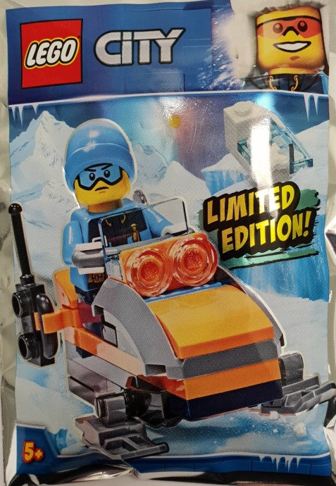 Arctic Explorer with Snowmobile foil pack