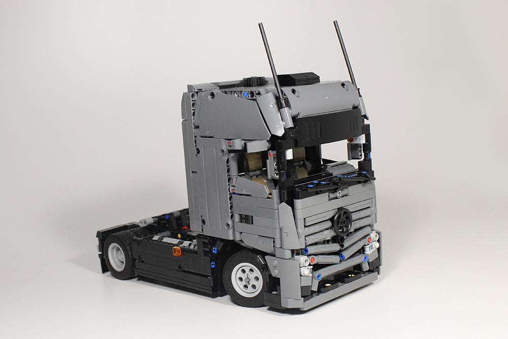 Mercedes Actros Truck (Mack Alternate Model)