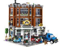 Corner Garage