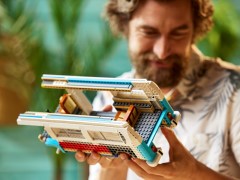 Volkswagen T2 Camper Van (VW Bus)