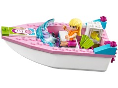 Andrea & Stephanie's Beach Holiday