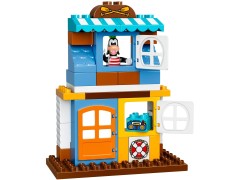 Mickey & Friends Beach House