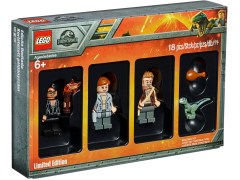 "Bricktober Minifigure Collection 2/4 - Jurassic World (2018 Toys ""R"" Us Exclusive)"
