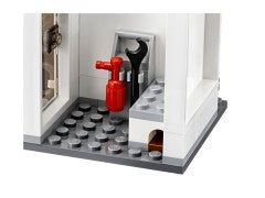 Super Hero Airport Battle