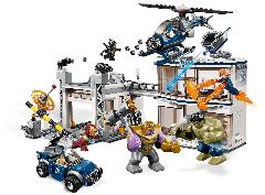 Avengers Compound Battle