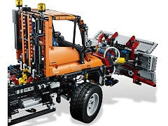 Mercedes-Benz Unimog U 400